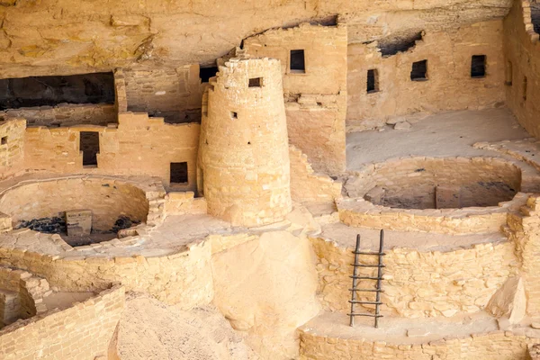 Cliff bostäder i Mesa Verde nationalparker, Co, Usa — Stockfoto