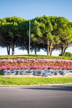 Bibione konuksever işareti