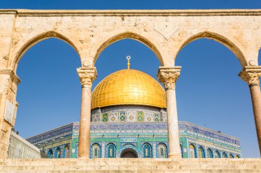 Kudüs, İsrail'e taş Camii kubbe