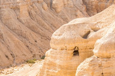 Dead sea scrolls bulunduğu Qumran içinde mağara