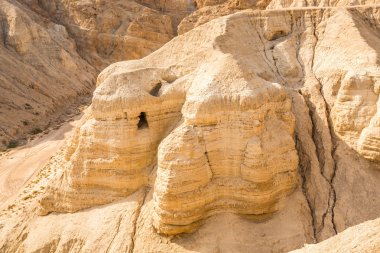 Dead sea scrolls bulunduğu Qumran içinde mağara