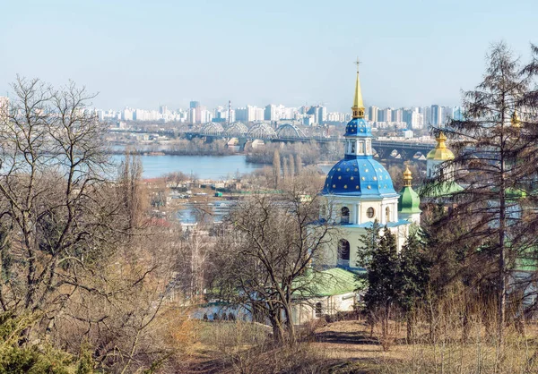 Zicht Het Vydubitsky Klooster Het Vroege Voorjaar Opgericht Tussen 1070 — Stockfoto