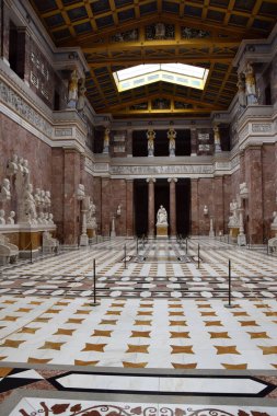 Walhalla - Almanya, Bavyera 'daki Anıt' ın İçi