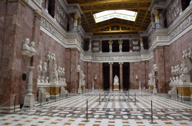 Walhalla - Almanya, Bavyera 'daki Anıt' ın İçi