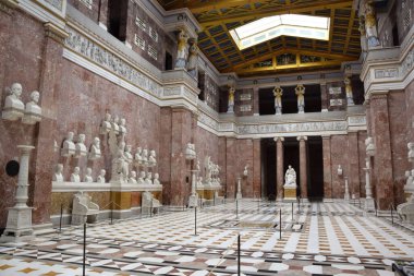 Walhalla - Almanya, Bavyera 'daki Anıt' ın İçi