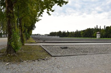 KZ Dachau Kışlası - Dachau Nazi Toplama Kampı