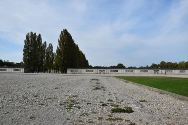 KZ Dachau 'daki binalar - Dachau' daki Nazi Toplama Kampı