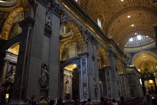 Dentro Basílica San Pedro Ciudad Roma Italia — Foto de Stock