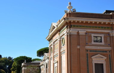 Cortile della Pinacoteca - Vatikan Müzeleri