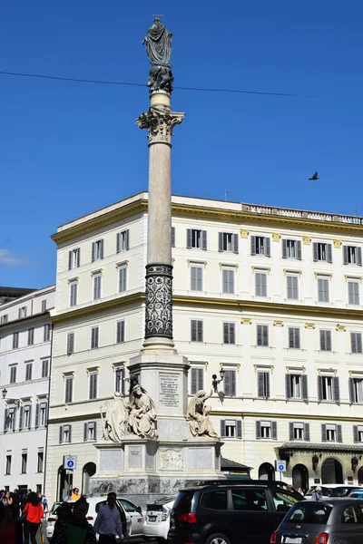 Colonna Dell Immacolata Coluna Imaculada Conceição Perto Escadaria Espanhola Cidade — Fotografia de Stock