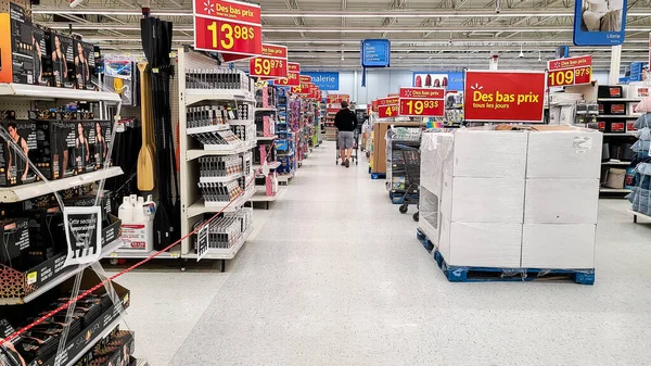 Стрічка Закриває Неістотні Магазини Великому Супермаркеті Національний Блокування Передбачає Продаж — стокове фото