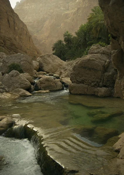 Vádí Shab v Ománu. — Stock fotografie
