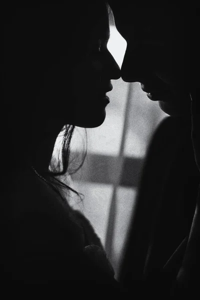 Black White Photo Silhouette Young Couple Holding Each Other Soft — Stock Photo, Image