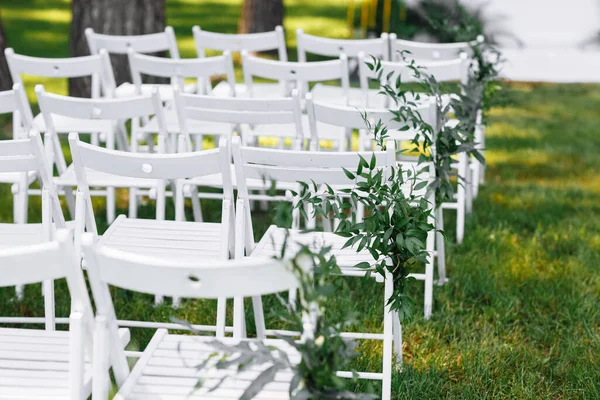 Decorated White Chairs Wedding Ceremony — Stock Photo, Image