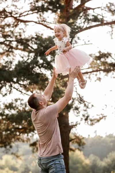 Father Throws Baby Nature Girl Flies Sky Portrait Dad Child — Stock Photo, Image