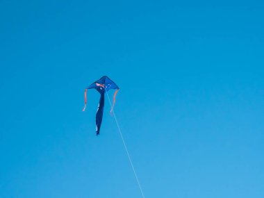 Avustralya bayrağının uçurtması