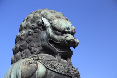 Çin aslan heykeli