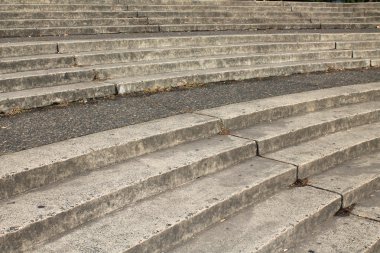 Portland, Oregon yıpranmış beton katmanlı adımları
