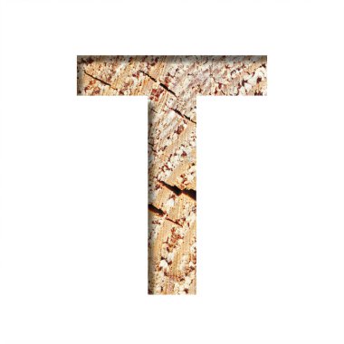 Ahşap kesimi yazı tipi. T harfi, bir ağacın arka planında çatlaklar ve talaşlarla kesilmiş bir kağıttan kesilmiş. Dekoratif doğal alfabe yazı tipleri kümesi.