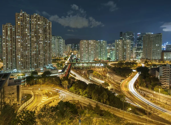 Edificios Residenciales Autopistas Hong Kong Por Noche — Foto de Stock