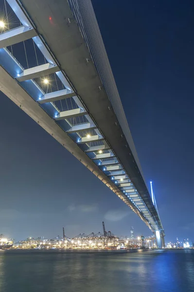 Most Wiszący Port Towarowy Hongkongu Nocy — Zdjęcie stockowe