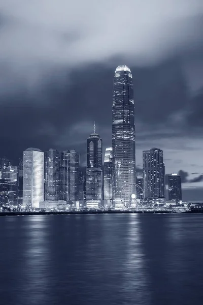 Ουρανοξύστης Και Λιμάνι Της Πόλης Του Χονγκ Κονγκ Σούρουπο — Φωτογραφία Αρχείου