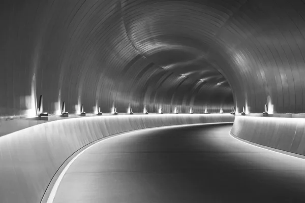 Інтер Футуристичного Сучасного Тунелю — стокове фото
