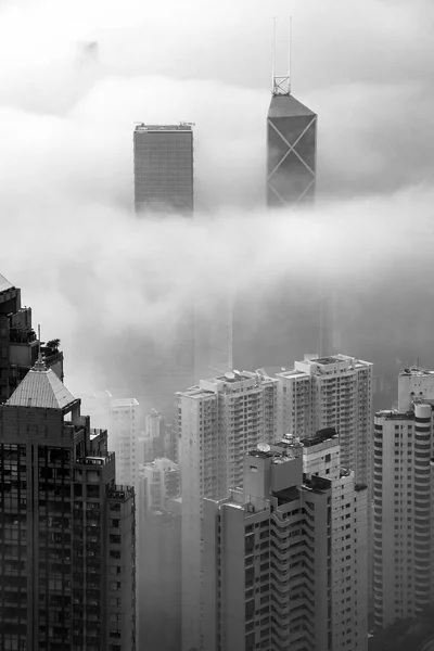 Arranha Céu Centro Cidade Hong Kong Nevoeiro — Fotografia de Stock