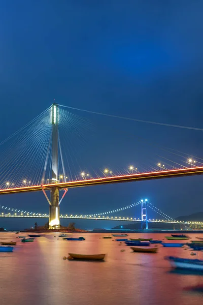 Idylliskt Landskap Bro Och Vik Hongkong Stad Natten — Stockfoto