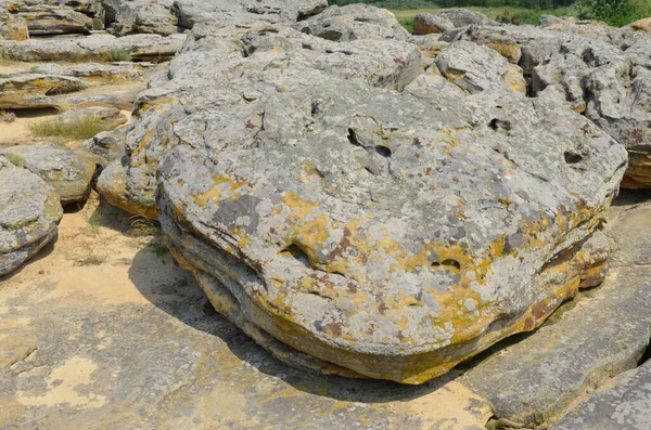 Kamennaya Mogila位于距Zaporozhye区Melitopol区Mirnoye村2公里处 是一堆石头 面积约30 000米 高达12米 — 图库照片