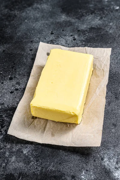 Butter Auf Bastelpapier Milchprodukte Schwarzer Hintergrund — Stockfoto