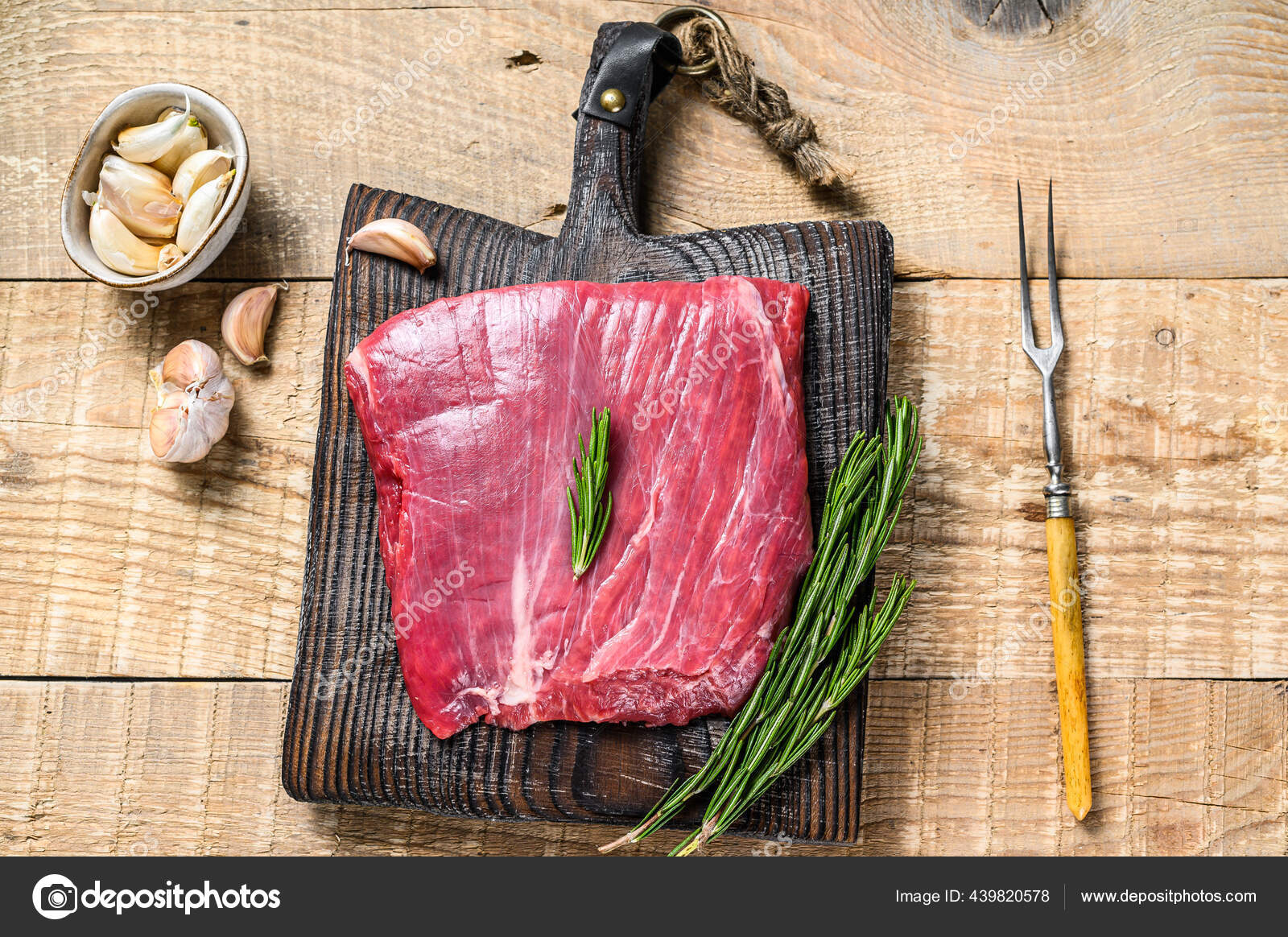 Fresh Raw Flank Bavette Beef Marbled Meat Steak Rosemary Wooden — Stock