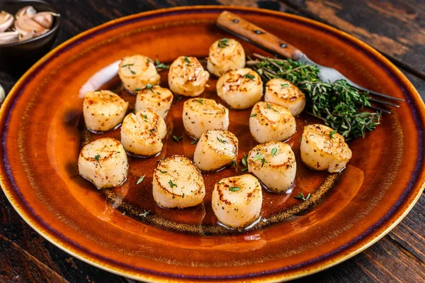 Fried Scallops Butter Spicy Sauce Plate Dark Wooden Background Top — Stock Photo, Image