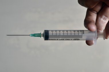 Tek kullanımlık tıbbi şırınga el