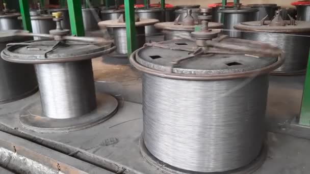 Wire Making Machine Rotating Parts Production Equipment Old Factory — Stock Video