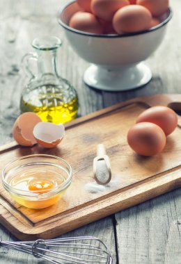 Kahvaltı yumurta ile hazırlama