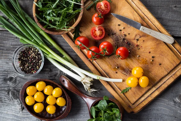 Vegetables and spices — Stock Photo, Image