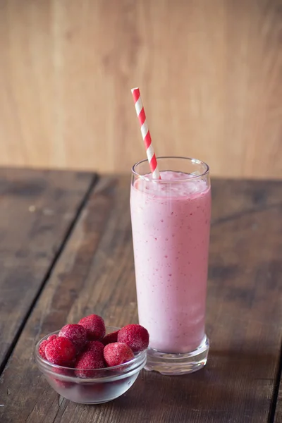 Cóctel de fresas congeladas con yogur — Foto de Stock