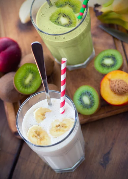 Smoothies de frutas — Fotografia de Stock