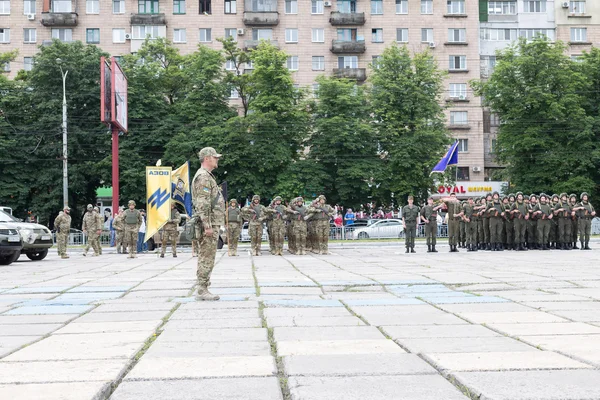 Mariupol/Ukraine June 12 2016 the parade dedicated to the second anniversary of the liberation of the city of Mariupol — Stock Photo, Image