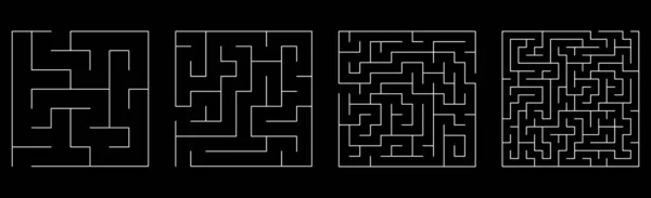 Sada vektorových bludišť. Ilustrace čtvercového labyrintu izolovaná na černém pozadí — Stockový vektor
