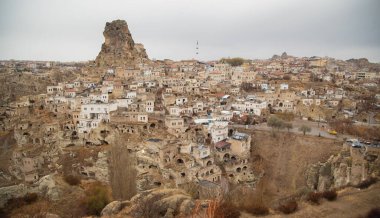 Kapadokya 'daki Uchisar Kalesi' nin manzarası