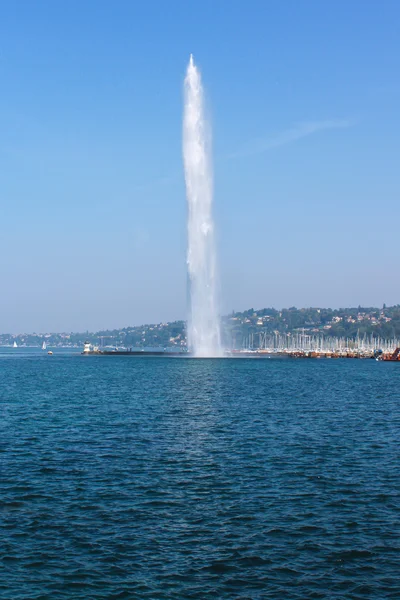 Fontana sul lago di Ginevra, Svizzera — Foto Stock