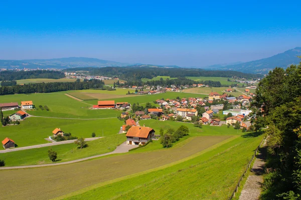 Zemědělská krajina, Gruyere - Švýcarsko — Stock fotografie