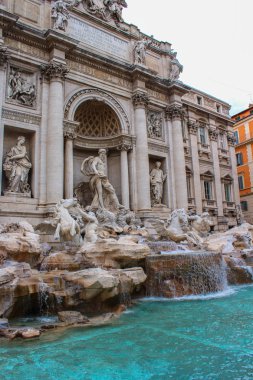 Roma, İtalya. En ünlü yerlerinden - Trevi Çeşmesi (