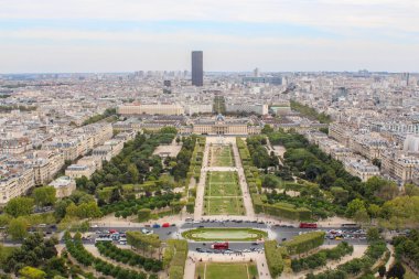 Paris havadan görünümü