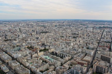 Paris havadan görünümü