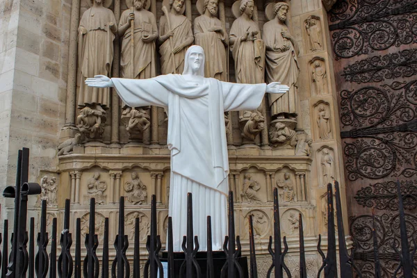 Λεπτομέρεια της καθεδρικό ναό Notre Dame de Paris - ένα πιο διάσημο γοτθικό, — Φωτογραφία Αρχείου