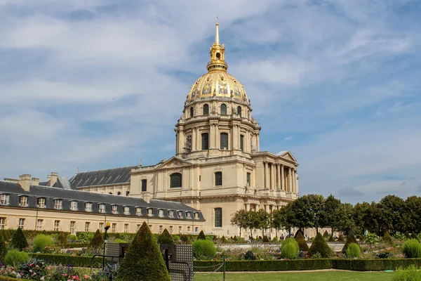 Palast der Invaliden in Paris, Frankreich. — Stockfoto