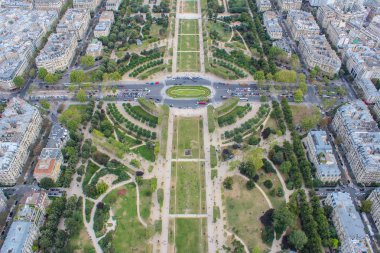 Paris havadan görünümü